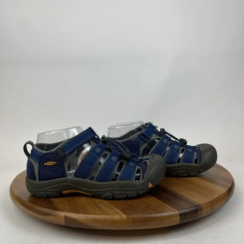 Childrens Big Kids Keen Newport H2 Blue Waterproof Shoes Sandals Size 4 Y‎ GUC
